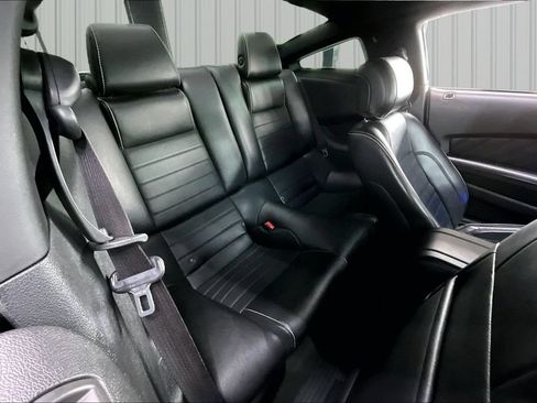 Used 2014 Ford Mustang GT Premium w/ Comfort Package RWD image 26
