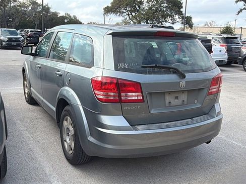 Used 2009 Dodge Journey SE image 4