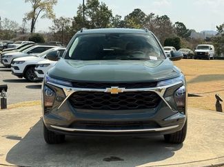 Used 2025 Chevrolet Trax LT FWD video 2