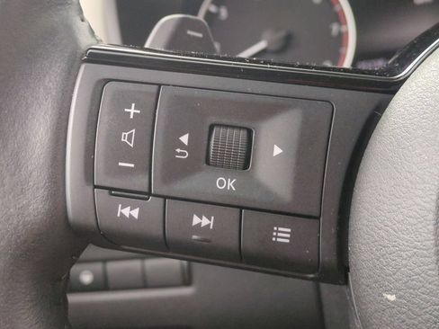 Used 2023 Nissan Rogue SV w/ SV Premium B Package AWD/4WD image 15