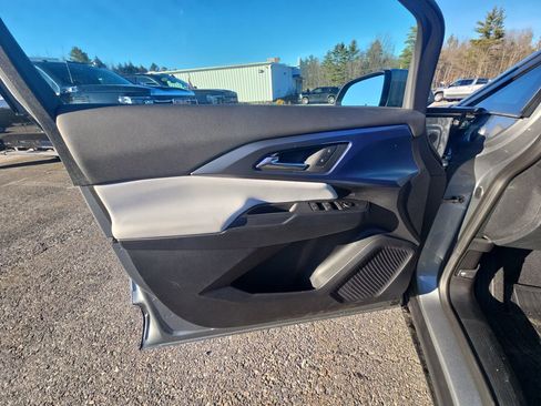 New 2026 Chevrolet Equinox EV LT w/ LPO, All-Weather Mat Package image 59