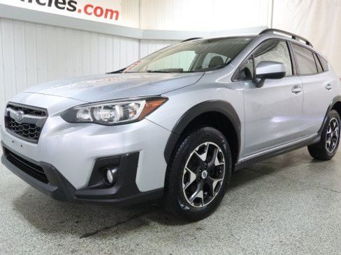 Used 2018 Subaru Crosstrek 2.0i Premium w/ Popular Package #3 AWD/4WD image 2