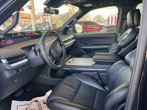 Used 2025 Lincoln Navigator L Reserve w/ Jet Appearance Package image 6