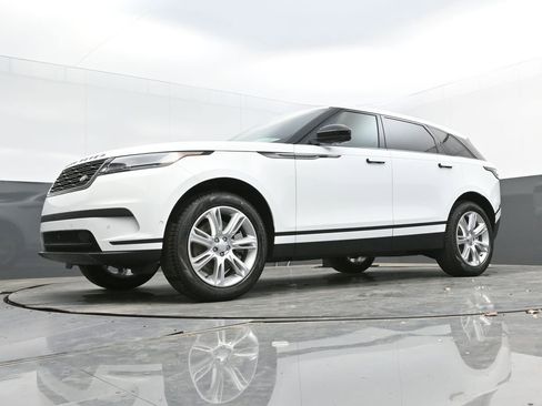 New 2026 Land Rover Range Rover Velar S AWD/4WD image 38