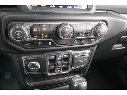 Used 2023 Jeep Wrangler Unlimited Sahara w/ LED Lighting Group image 22