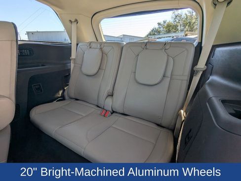 Used 2022 Lincoln Aviator Reserve w/ Elements Package Plus image 17