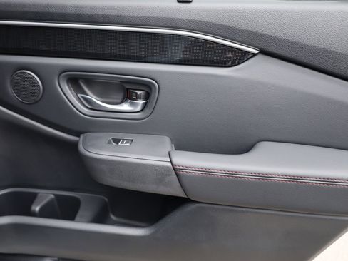 New 2025 Honda Pilot Black Edition image 34