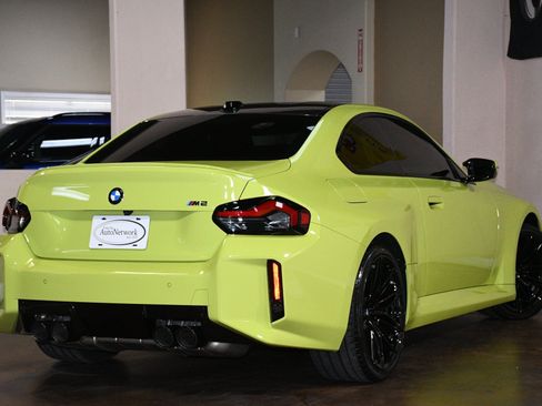 Used 2025 BMW M2 w/ Lighting Package RWD image 5