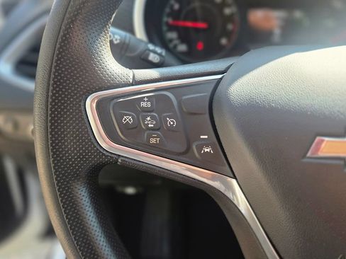 Used 2023 Chevrolet Malibu LT FWD image 19
