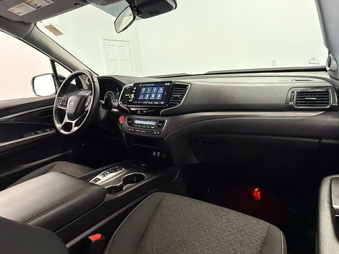 Used 2025 Honda Ridgeline Sport+ image 26