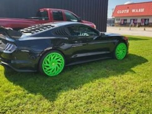 Used 2019 Ford Mustang Coupe w/ Equipment Group 101A image 17