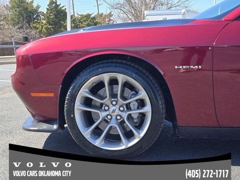 Used 2020 Dodge Challenger R/T image 6