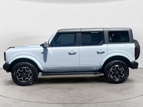 Used 2024 Ford Bronco Outer Banks AWD/4WD image 8