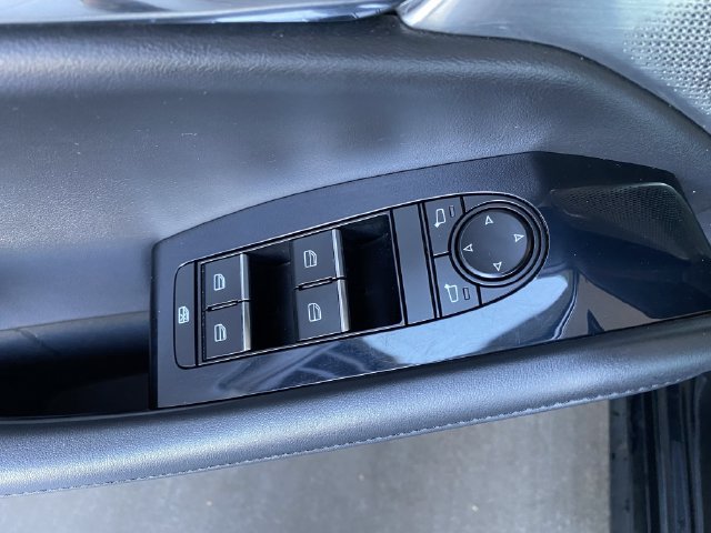 Used 2021 MAZDA MAZDA3 s FWD image 19