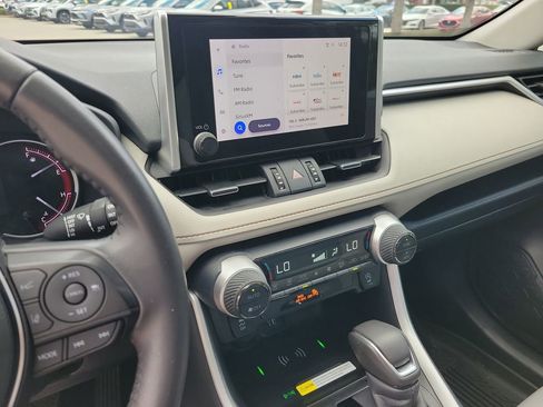 Used 2024 Toyota RAV4 XLE Premium FWD image 25