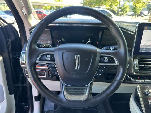 Used 2018 Lincoln Navigator L Black Label w/ Cargo Package AWD/4WD image 14