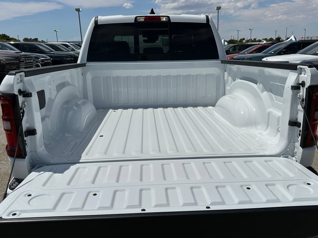 New 2026 RAM 1500 Laramie w/ Night Edition AWD/4WD image 16