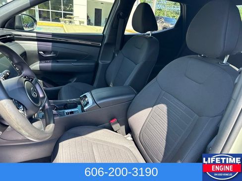 Used 2023 Hyundai Santa Cruz SEL AWD/4WD image 18