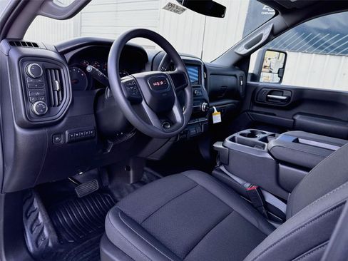 New 2026 GMC Sierra 3500 Pro w/ Convenience Package AWD/4WD image 3
