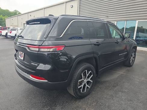 Used 2024 Jeep Grand Cherokee Limited AWD/4WD image 6