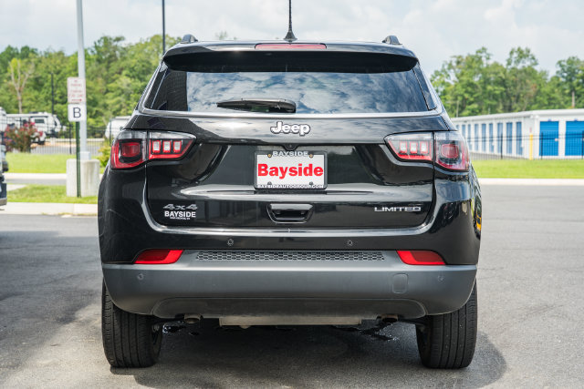Used 2025 Jeep Compass Limited AWD/4WD image 11