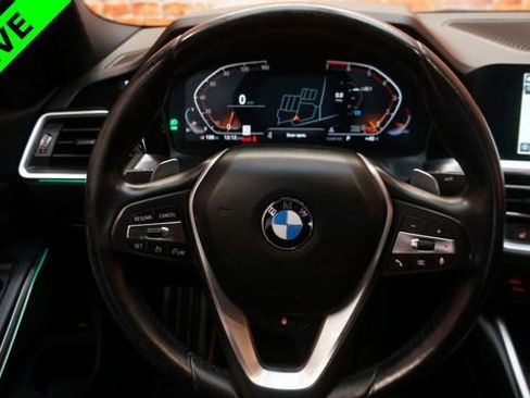 Used 2019 BMW 330i xDrive Sedan w/ Premium Package AWD/4WD image 12