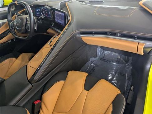 Certified 2022 Chevrolet Corvette Stingray Premium Conv w/ Z51 Performance Package image 18