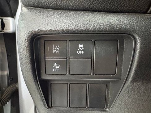 Used 2018 Honda CR-V EX image 15