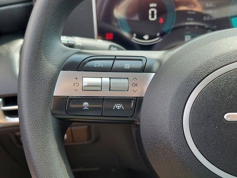 Certified 2025 Hyundai Tucson SE FWD image 7