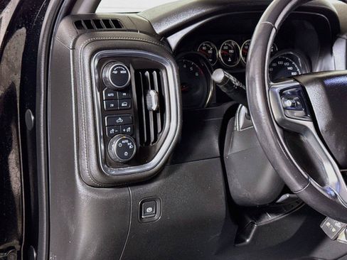 Used 2020 Chevrolet Silverado 1500 LT w/ Fleet Comfort Package AWD/4WD image 8