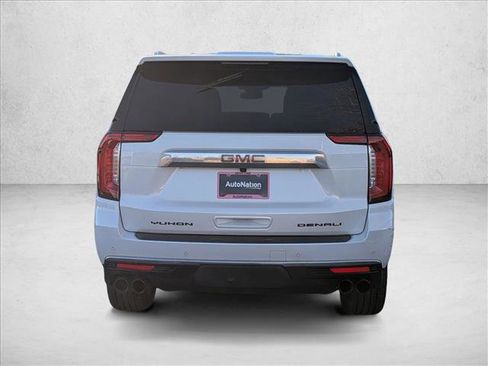 Used 2023 GMC Yukon XL Denali image 6