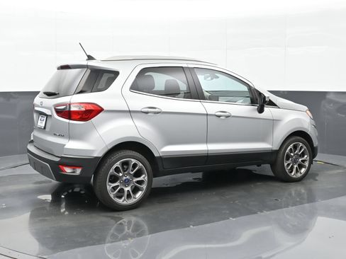 Used 2021 Ford EcoSport Titanium FWD image 4