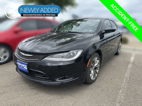 Used 2015 Chrysler 200 S w/ Navigation & Sound Group I FWD image 1