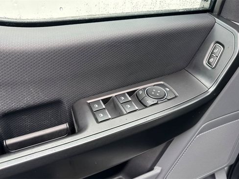 Used 2023 Ford F150 Lightning Pro image 11