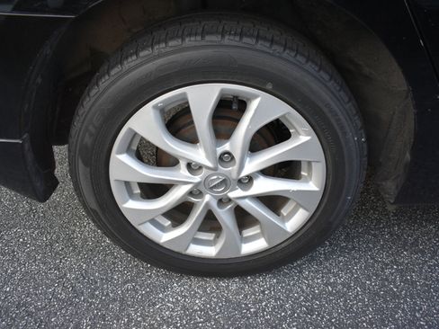 Used 2019 Nissan Sentra SV image 37