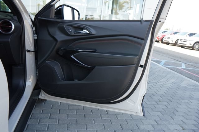 Used 2026 Chevrolet Trax RS w/ Sunroof Package FWD image 14