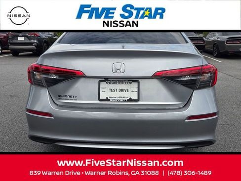 Used 2023 Honda Civic EX image 7