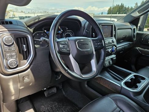Used 2023 GMC Sierra 3500 Denali AWD/4WD image 9