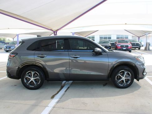 Used 2024 Honda HR-V EX-L image 7