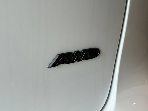 New 2026 Chrysler Pacifica Select AWD/4WD image 13
