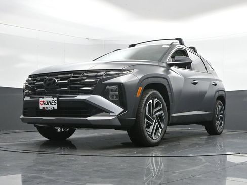 New 2025 Hyundai Tucson Limited image 50