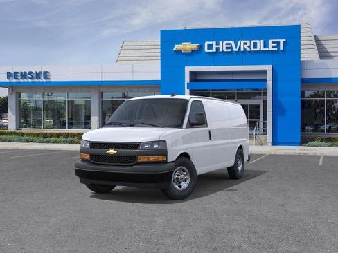 New 2026 Chevrolet Express 2500 w/ Driver Convenience Package RWD image 39
