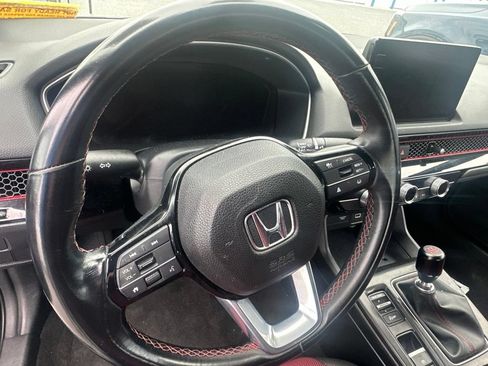 Used 2024 Honda Civic Si image 5