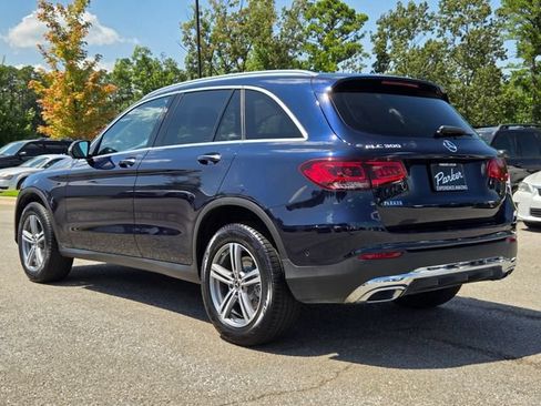Used 2022 Mercedes-Benz GLC 300 image 3