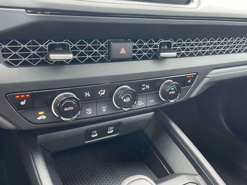 Certified 2024 Honda Accord EX image 29