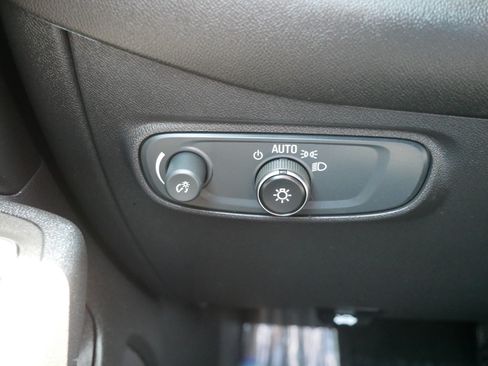 Used 2024 Chevrolet Equinox RS AWD/4WD image 25