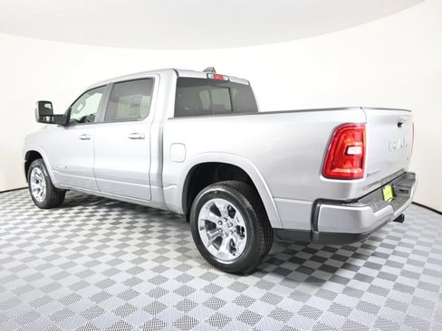 Used 2025 RAM 1500 Big Horn AWD/4WD image 4