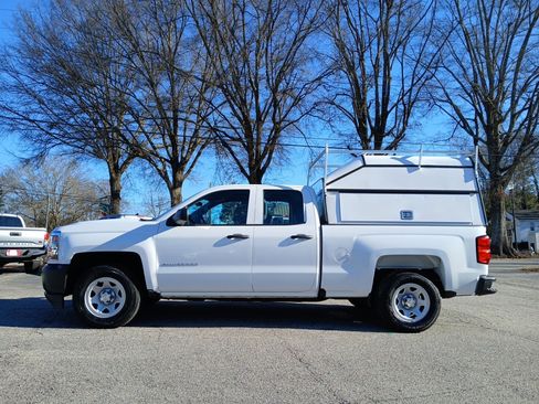 Used 2019 Chevrolet Silverado 1500 W/T image 1