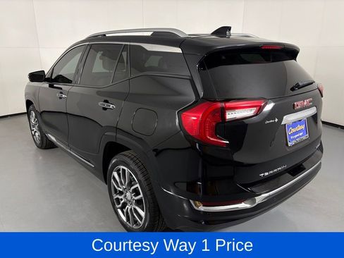 Used 2022 GMC Terrain Denali AWD/4WD image 8