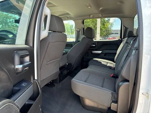 Used 2019 Chevrolet Silverado 2500 LT w/ LT Convenience Package AWD/4WD image 15